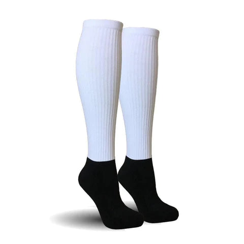 KNEE-HIGH ATHLETIC SOCKS